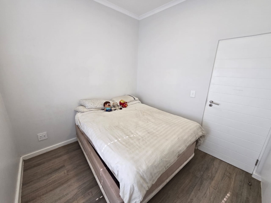 To Let 3 Bedroom Property for Rent in Burgundy Estate Western Cape